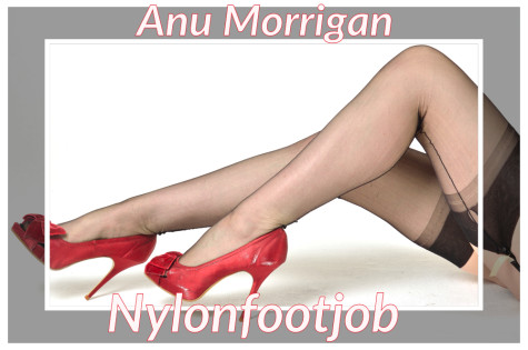 Nylonfootjob