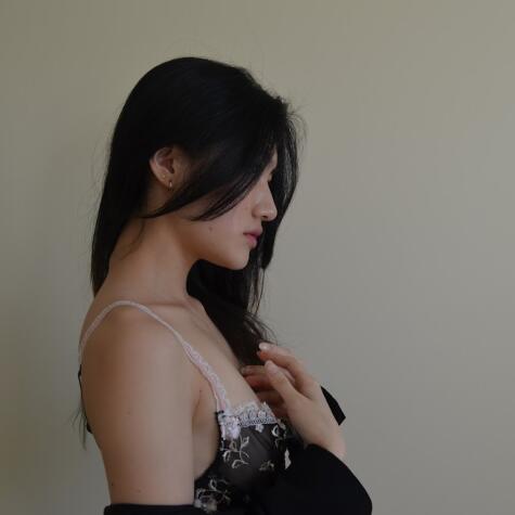 Brat Goddess Vivienne avatar