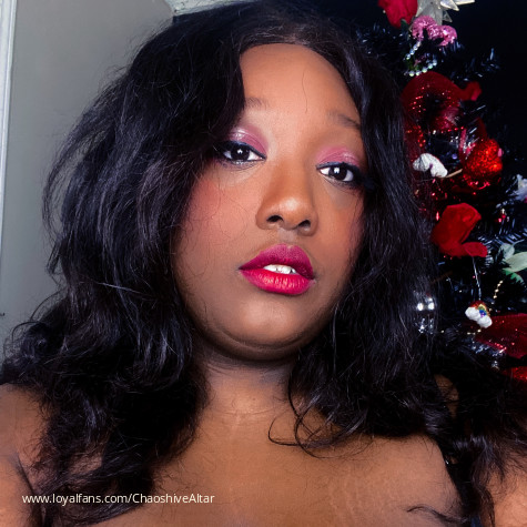 Honeybee Deity FINDOM FEMDOM avatar