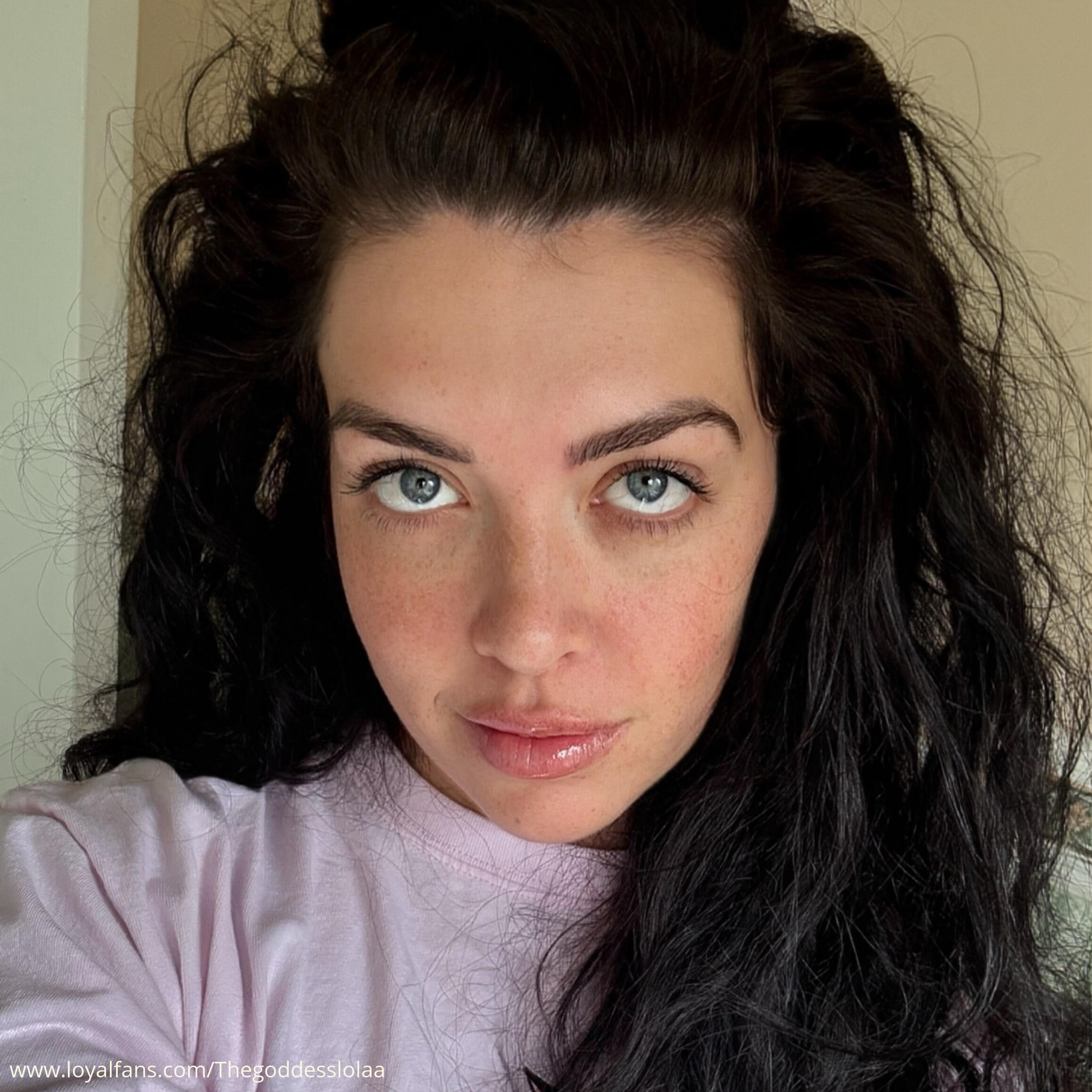 Goddess Lola xxx's videos and clips Official account LoyalFans