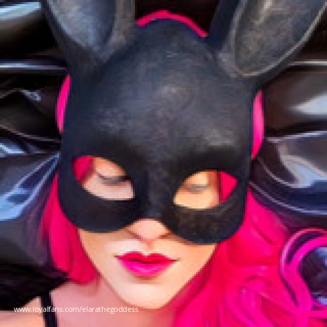 Elara the Goddess avatar