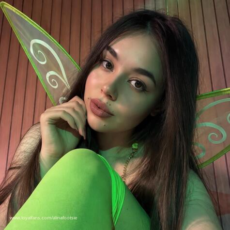 Alina Goddess Footsie avatar