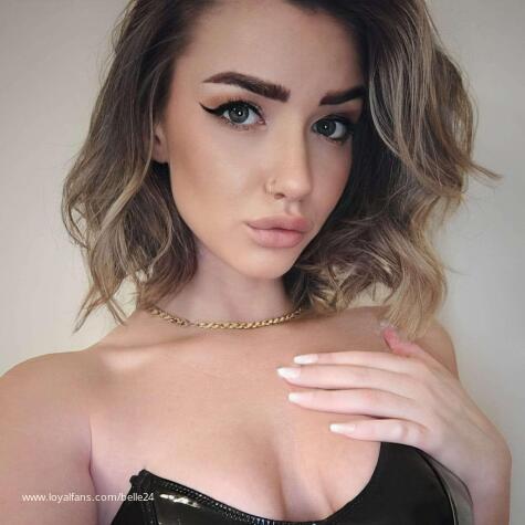 Belle24 avatar