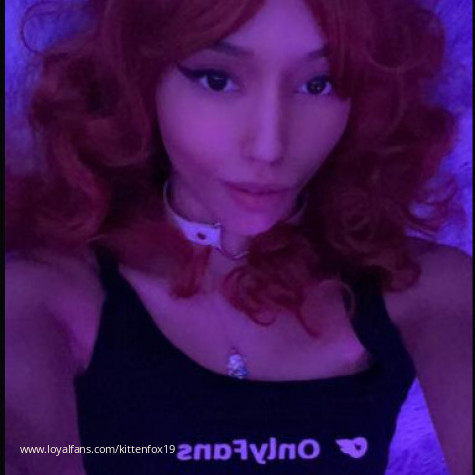 KittenFox19 avatar