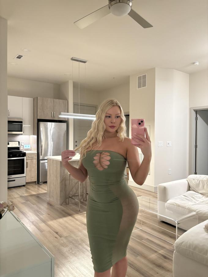 Princess Sophie x Findom’s Official Social Fan Page | LoyalFans