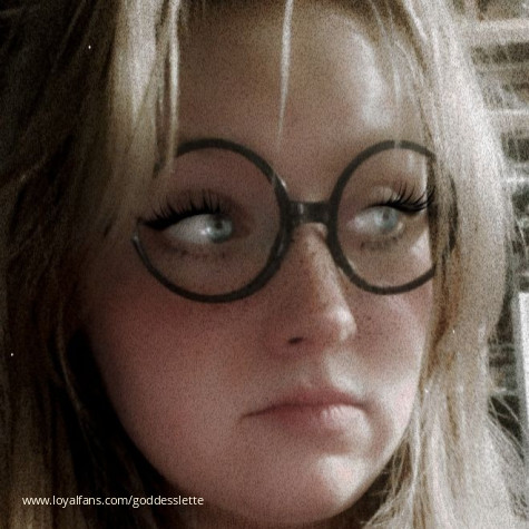 Goddess Lette’s Official Social Fan Page | LoyalFans