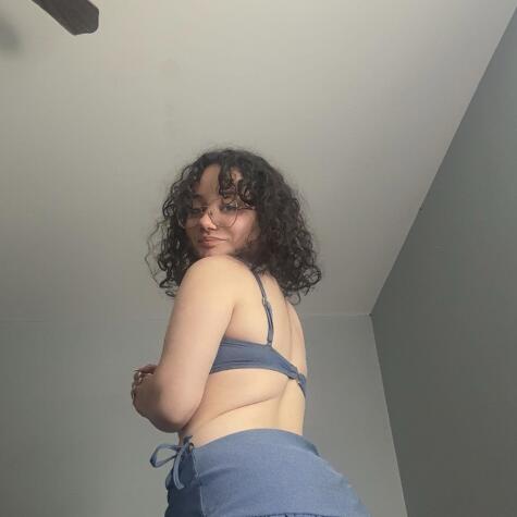 prettyy lil poison avatar