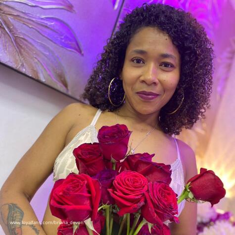 Briana_Devon’s Official Social Fan Page | LoyalFans