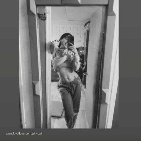 Girlyogi avatar