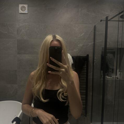 Blondeandbold avatar