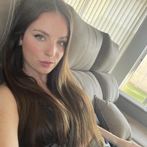 Goddess Aria Findom avatar