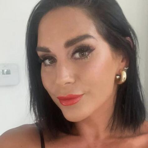 QueenMemwah8888 avatar