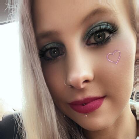 Ariarosee avatar