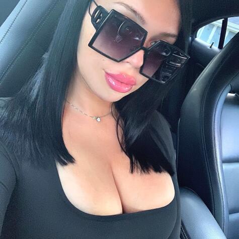 Findom Goddess Kelly avatar