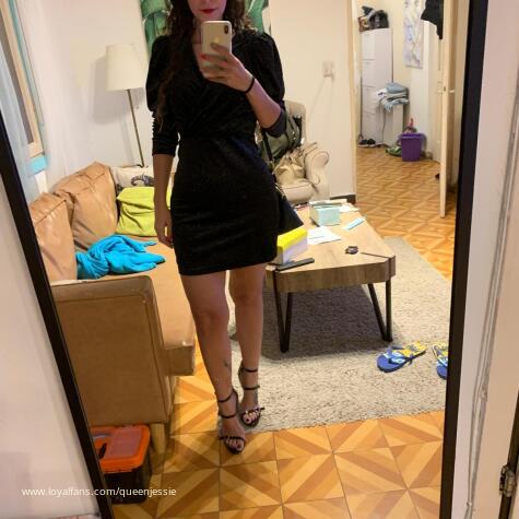 Queen JessiE avatar