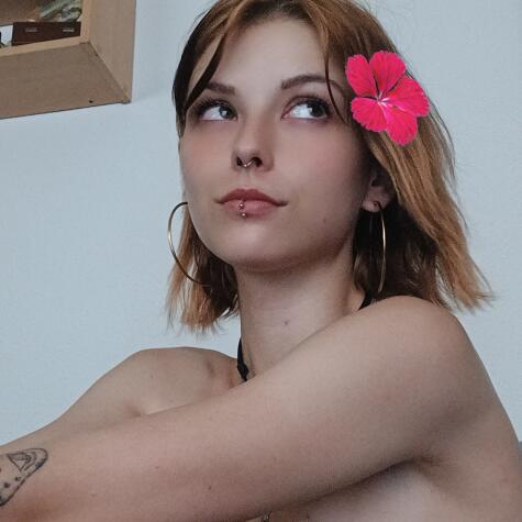 Akira Olsen avatar