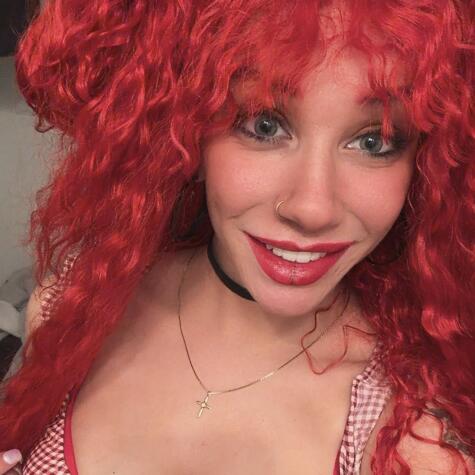 YourGoddessLouLou avatar