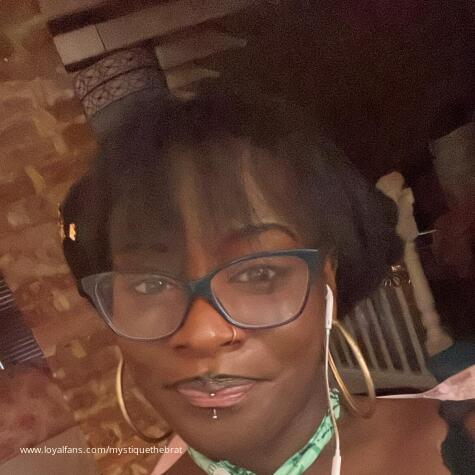Mystiquethebrat avatar