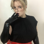 Mistress Cinder avatar