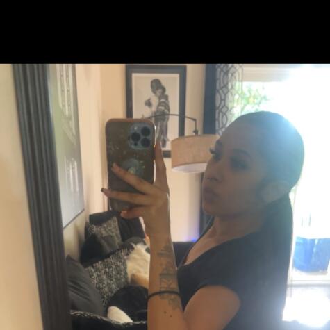 M🥳💋💦 avatar