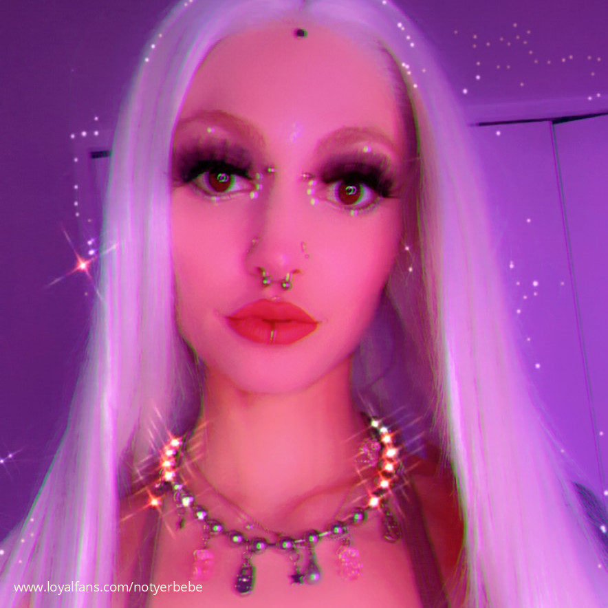 Watch Goddess Charlie Cake in her Official Video Store | LoyalFans