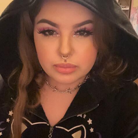 H6ll0k1tty444 avatar
