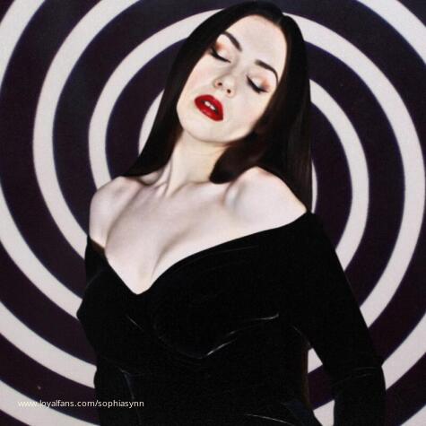 Goddess Sophia Synn Hypnotic Succubus Femdom Findom Therapy Brainwashing Mind Control JOI CEI avatar