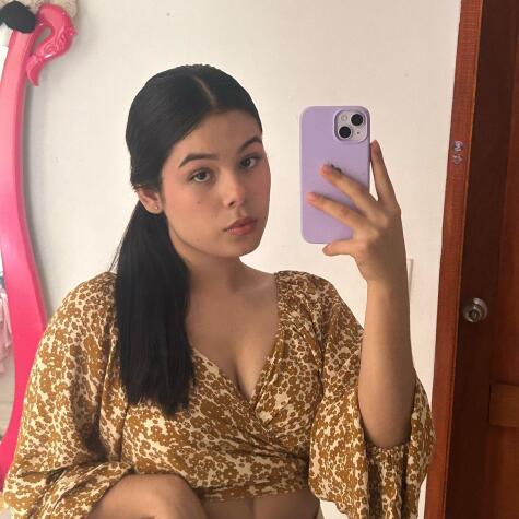 Alison_Petite avatar