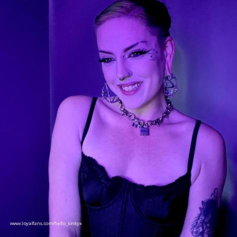 Miss Cat HelloKinkyx avatar