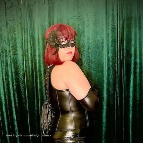 Lady Suzannea avatar