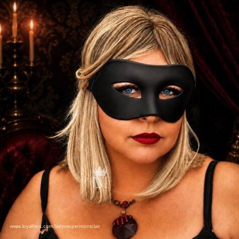 Lady Vesper Montclair avatar