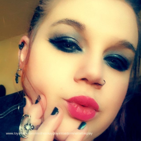 mistresskay play into a dominatix roleplay avatar