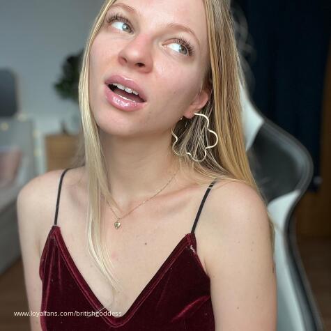 Goddess Bella Rae ’s Official Social Fan Page LoyalFans