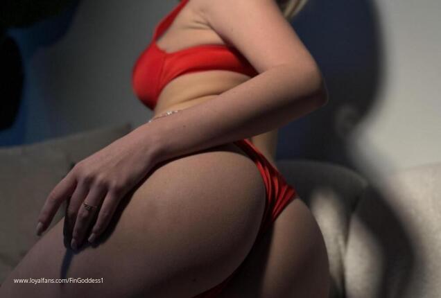 FinGoddess B