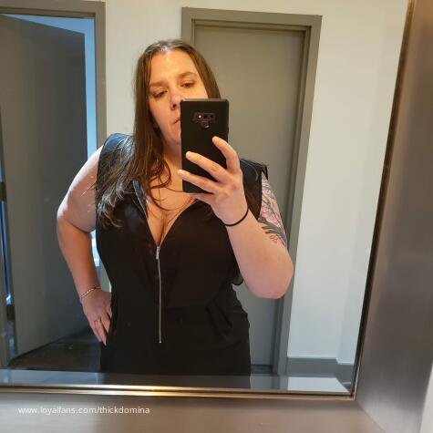 Thick Domina Findom avatar