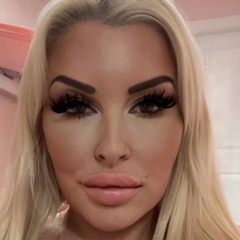 Queen Karissa avatar