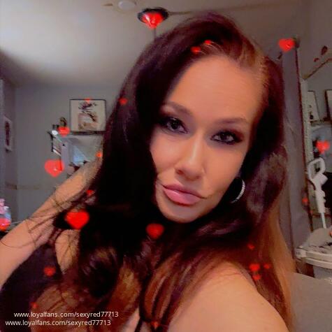 Sexyred77713 avatar