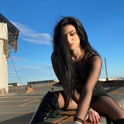 Domina Madelyn avatar