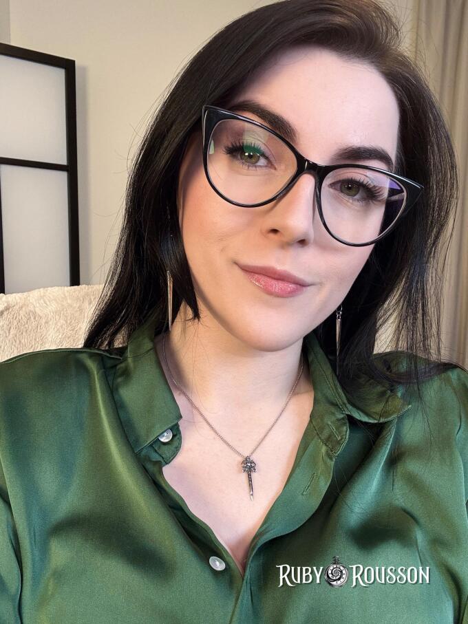 LIVE NOW! 🔴 - Goddess Ruby Rousson FinDom Seductress and Mind Fucker ...