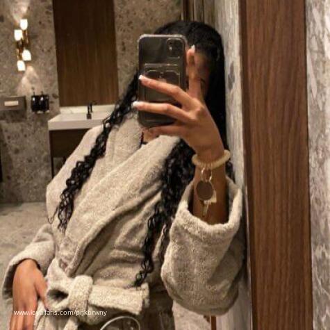 Gold Brat avatar