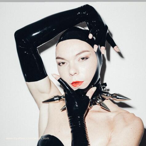 AKASH  Dominatrix Sensual Sadism avatar