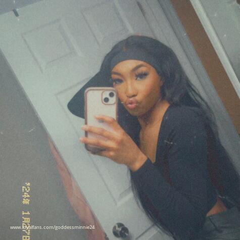 Goddessminnie24 avatar
