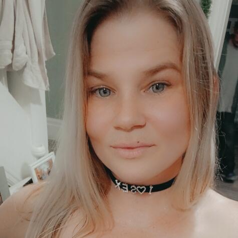 Kinkywife420 avatar