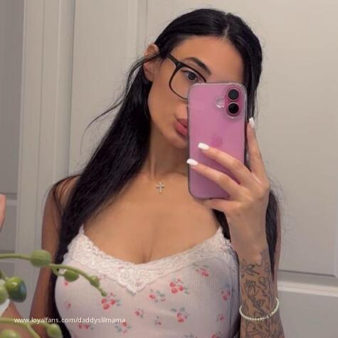 Daddyslilmama avatar