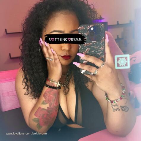 Bella the Brat 🩷 avatar