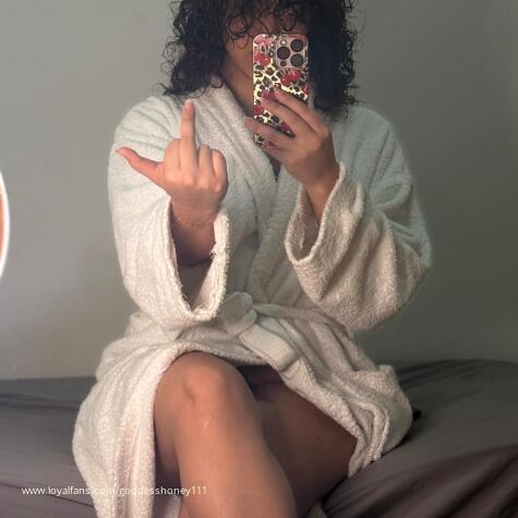 Goddess Honey111 avatar