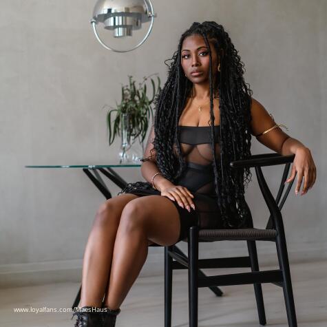 Thee Goddess Mae avatar