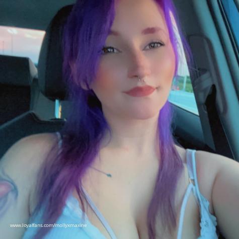 Molly Maxine avatar