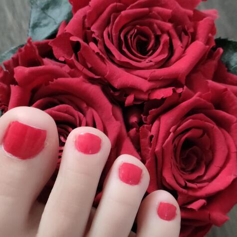 SoftFeetGoddess avatar