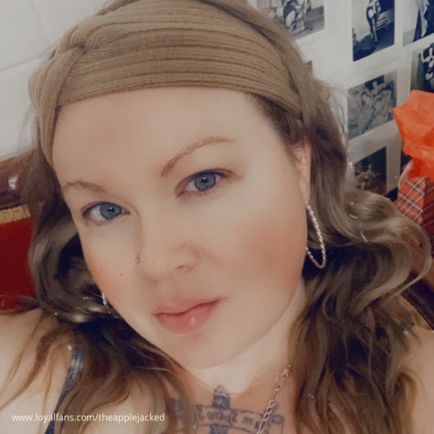 Lady Apple Leatherman avatar